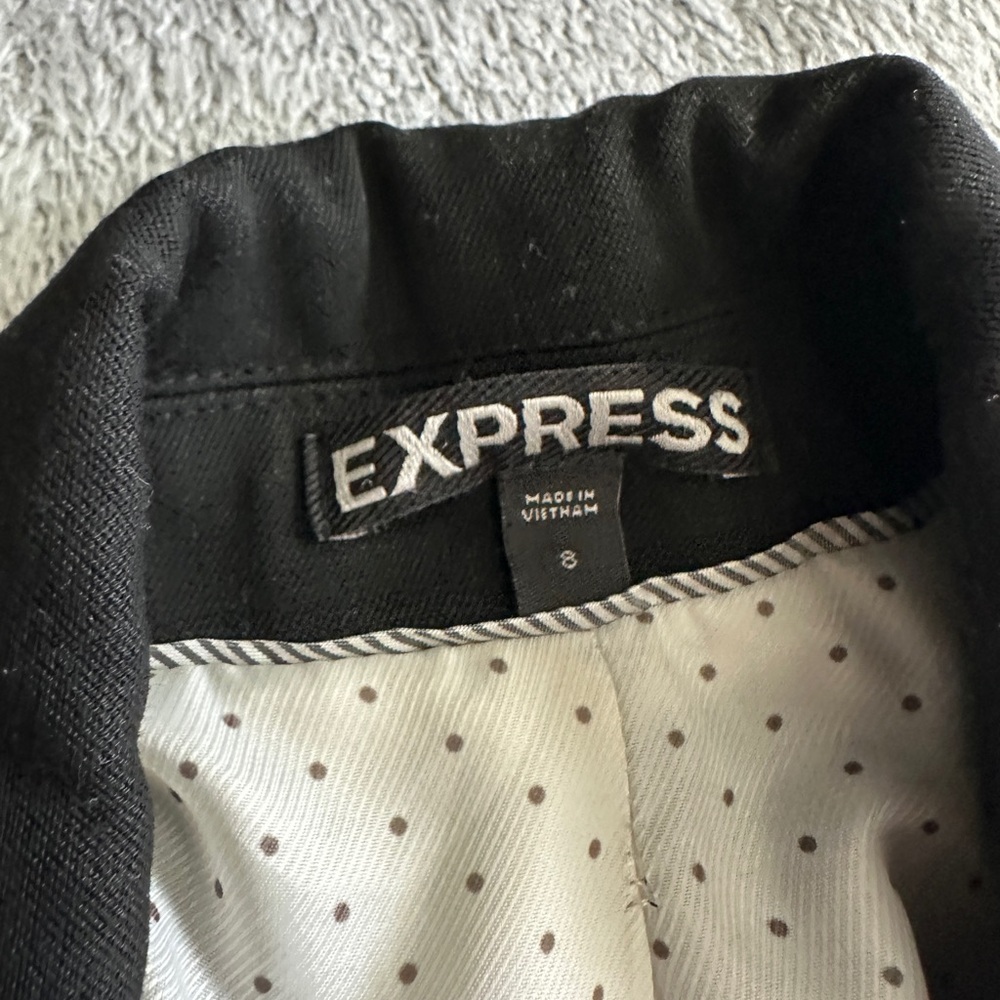 Express One Button Black Blazer - image 8